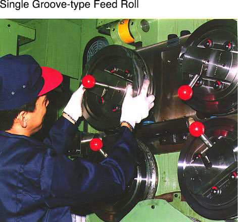  Feed Roll Automatic Change01
